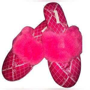 Women’s Victoria secret slippers